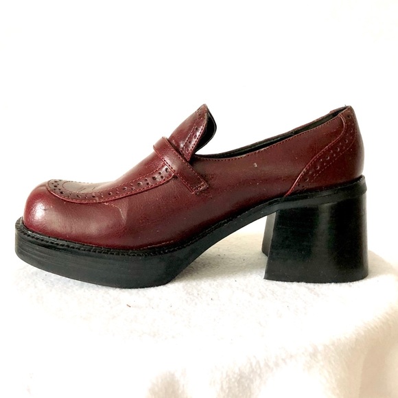 skechers platform loafers